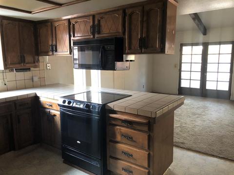 1801 E Seeger Ct, Visalia, CA 93292 photo 12