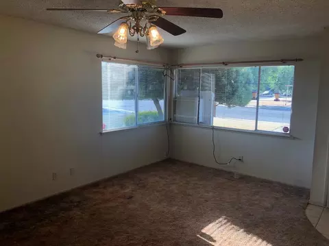 700 E Cedar St, Exeter, CA 93221 photo 6