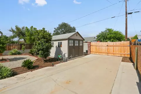 541 S Kaweah Ave, Exeter, CA 93221 photo 11