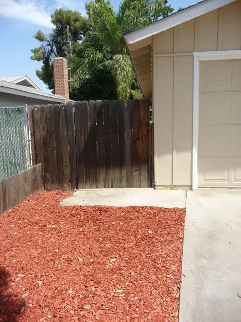 613 W Pine St, Exeter, CA 93221 photo 24