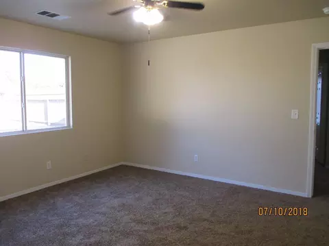 540 E Conway Ct, Visalia, CA 93292 photo 14