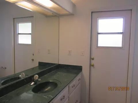 540 E Conway Ct, Visalia, CA 93292 photo 15