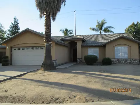 540 E Conway Ct, Visalia, CA 93292 photo 1