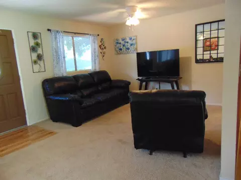 517 Waldo Ave, Exeter, CA 93221 photo 4