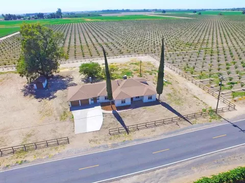 7182 22nd Ave, Lemoore, CA 93245 photo 5