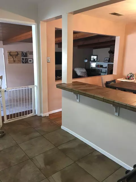 905 E Academy Ave, Tulare, CA 93274 photo 18