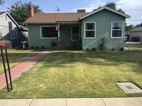 905 E Academy Ave, Tulare, CA 93274 photo 1