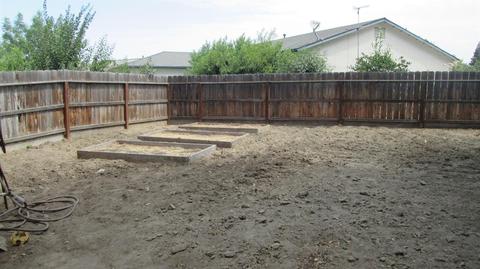 431 E Riverbend Ct, Visalia, CA 93291 photo 17