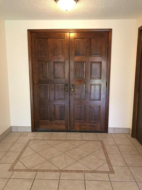 2008 E Hillcrest Dr, Visalia, CA 93292 photo 5