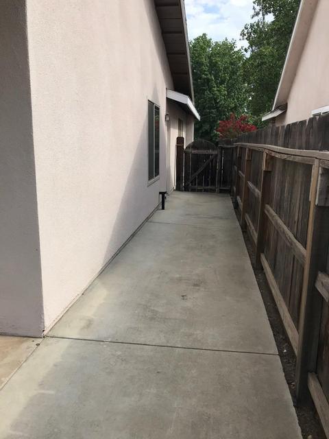 2008 E Hillcrest Dr, Visalia, CA 93292 photo 13