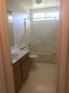 4131 E Iris, Visalia, CA 93292 photo 11