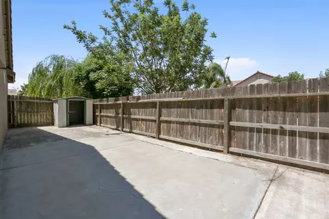 1738 Castle Way, Lemoore, CA 93245 photo 29