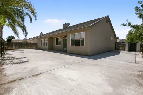 1738 Castle Way, Lemoore, CA 93245 photo 28