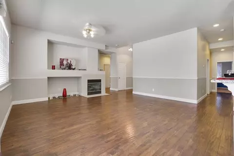1738 Castle Way, Lemoore, CA 93245 photo 19