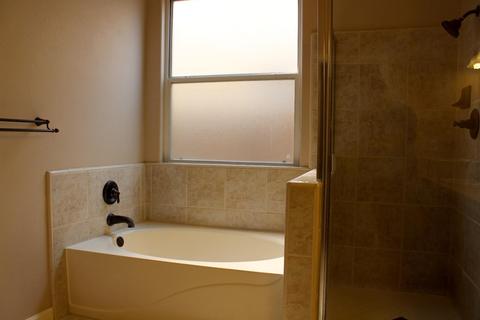 2437 E Seeger Ave, Visalia, CA 93292 photo 11