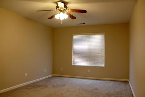 2437 E Seeger Ave, Visalia, CA 93292 photo 14