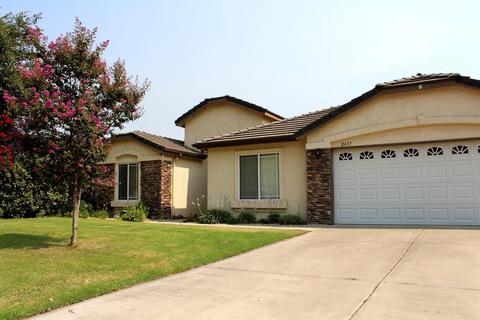 2437 E Seeger Ave, Visalia, CA 93292 photo 1