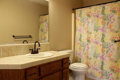 2437 E Seeger Ave, Visalia, CA 93292 photo 15