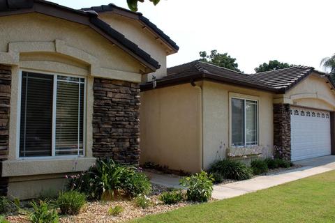 2437 E Seeger Ave, Visalia, CA 93292 photo 3