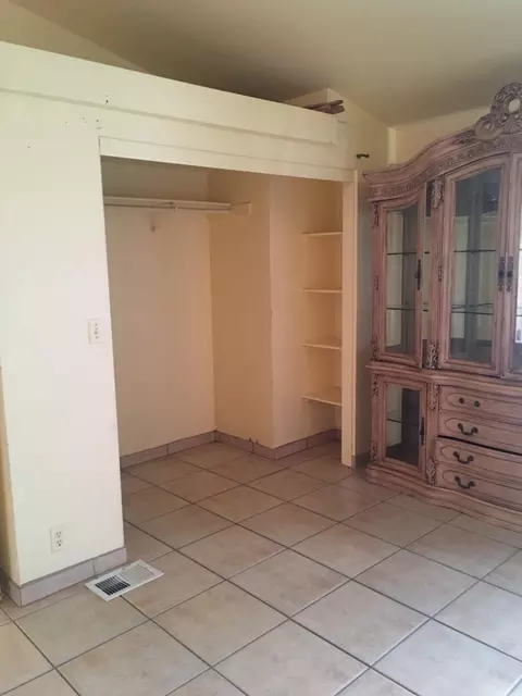 15765 Beechwood Ave, Ivanhoe, CA 93235 photo 6