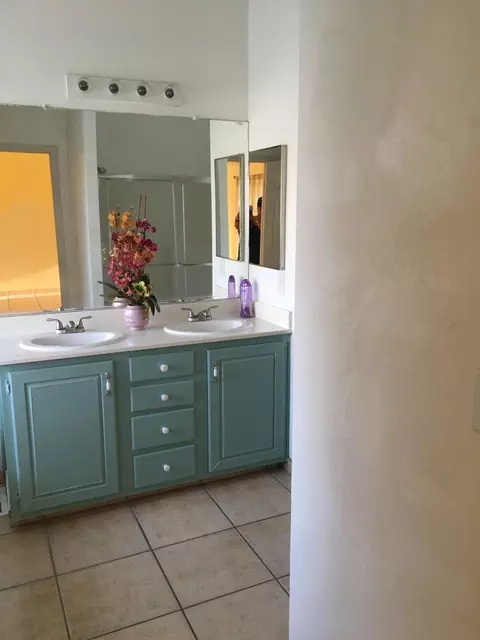 15765 Beechwood Ave, Ivanhoe, CA 93235 photo 12