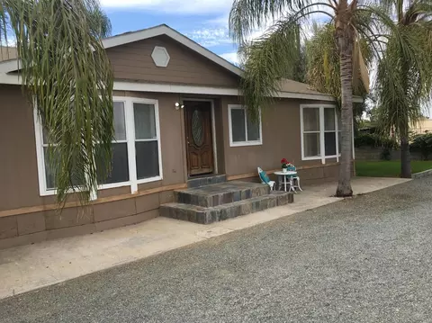 15765 Beechwood Ave, Ivanhoe, CA 93235 photo 1