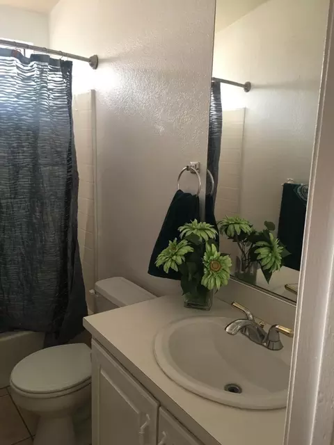 15765 Beechwood Ave, Ivanhoe, CA 93235 photo 9
