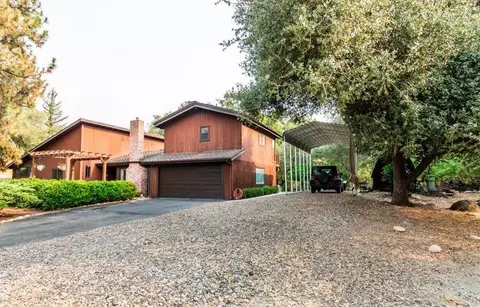 40862 Cherokee Oaks Dr, Three Rivers, CA 93271 photo 3