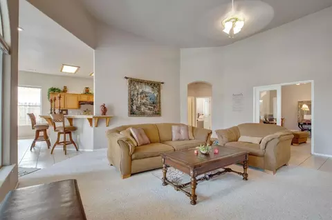 1129 E Ramblewood Dr, Dinuba, CA 93618 photo 10