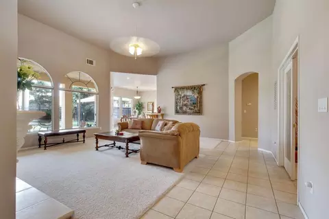 1129 E Ramblewood Dr, Dinuba, CA 93618 photo 8