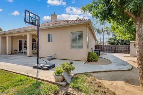 1129 E Ramblewood Dr, Dinuba, CA 93618 photo 37
