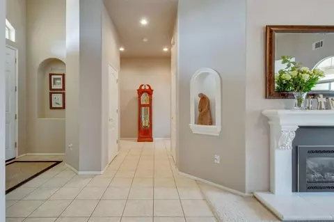 1129 E Ramblewood Dr, Dinuba, CA 93618 photo 7