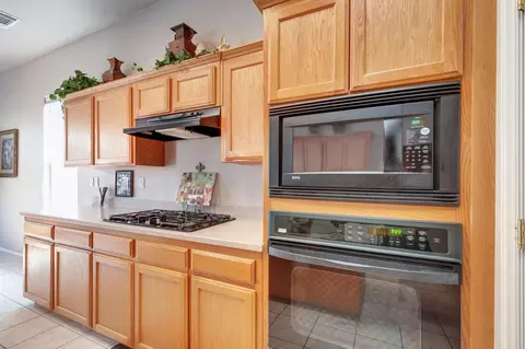 1129 E Ramblewood Dr, Dinuba, CA 93618 photo 16