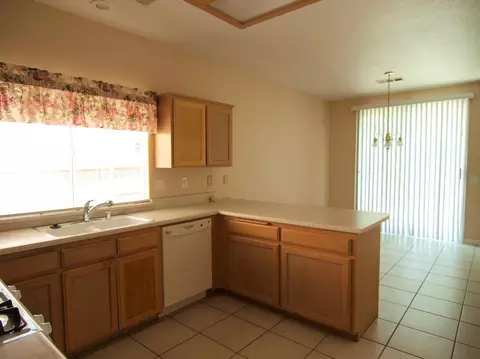 1115 Joy Ct, Exeter, CA 93221 photo 9