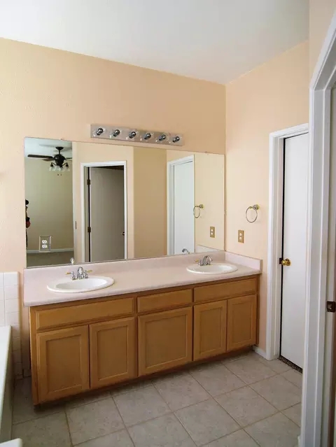 1115 Joy Ct, Exeter, CA 93221 photo 11