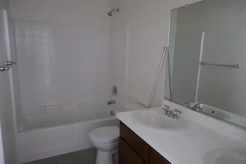 3734 E Cypress Ave, Visalia, CA 93292 photo 16
