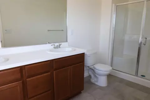 3734 E Cypress Ave, Visalia, CA 93292 photo 14