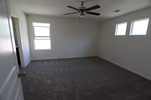 3746 E Cypress Ave, Visalia, CA 93292 photo 16