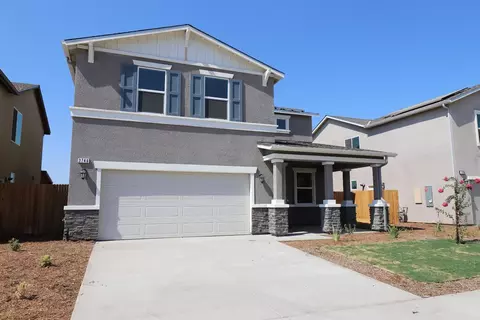 3746 E Cypress Ave, Visalia, CA 93292 photo 2