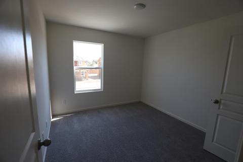 3750 E Cypress Ave, Visalia, CA 93292 photo 14