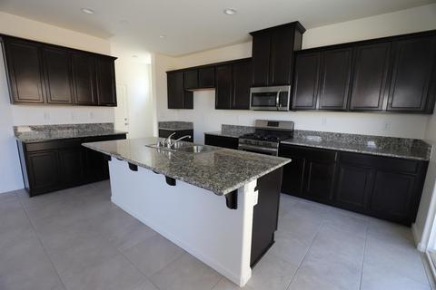 3750 E Cypress Ave, Visalia, CA 93292 photo 9