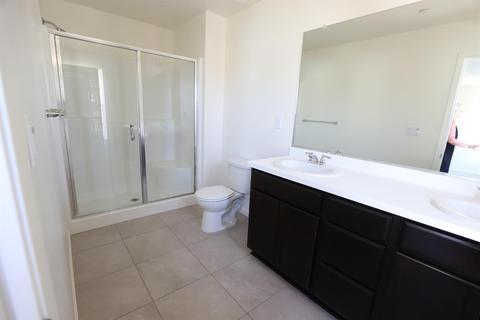 3750 E Cypress Ave, Visalia, CA 93292 photo 18