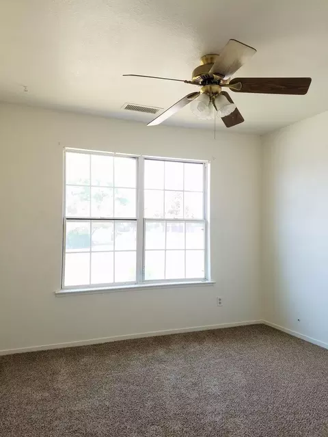 776 Pepper Ave, Lemoore, CA 93245 photo 15