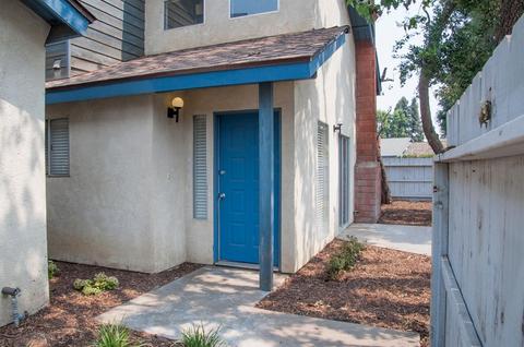 1938 E Beech Ave, Visalia, CA 93292 photo 3