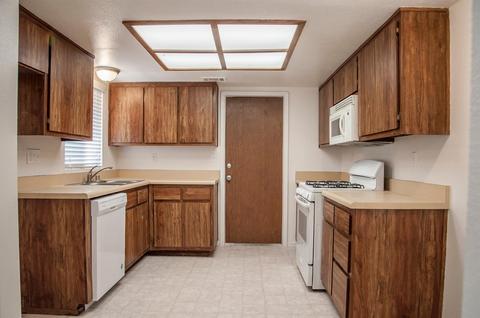 1938 E Beech Ave, Visalia, CA 93292 photo 8