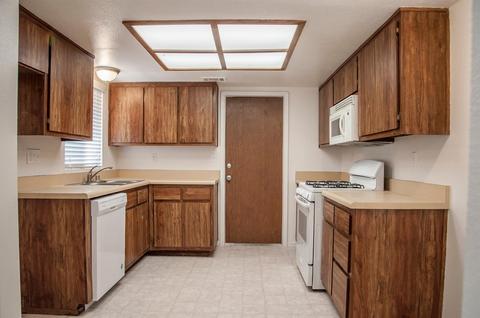 1938 E Beech Ave, Visalia, CA 93292 photo 8