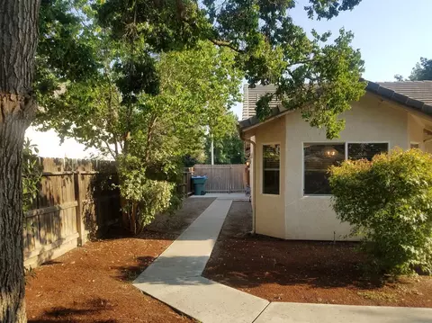 2330 E Cherry Ave, Visalia, CA 93292 photo 27