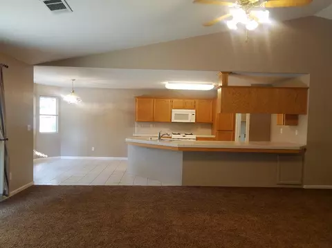 2330 E Cherry Ave, Visalia, CA 93292 photo 4