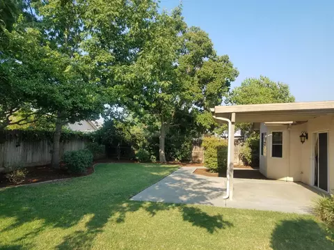 2330 E Cherry Ave, Visalia, CA 93292 photo 24