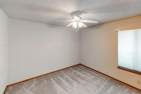 1742 E Sequoia Ave, Visalia, CA 93292 photo 5